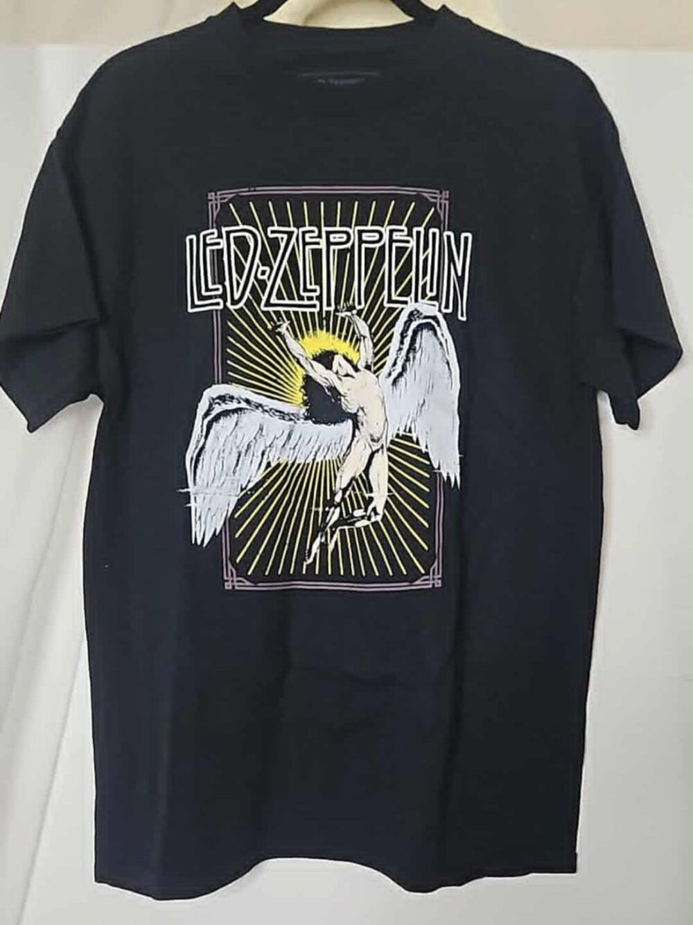 Led Zeppelin t-shirt